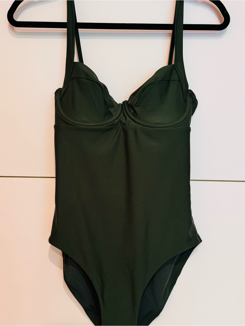 Quince Italian Wire One-Piece Swimsuit Palm Green Size Medium NWT